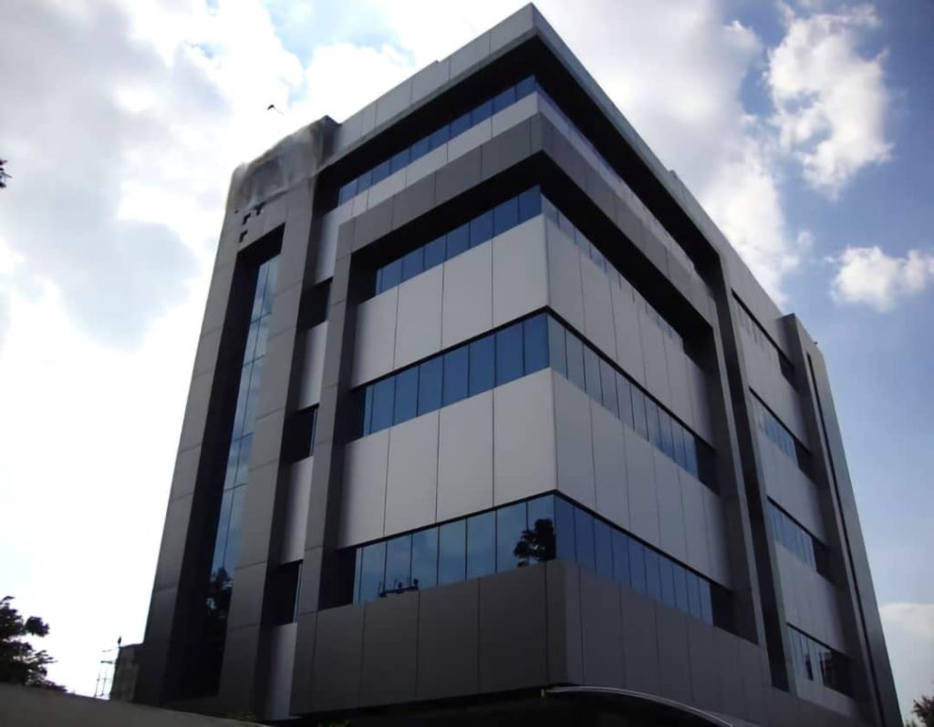 Read more about the article ابعاد ورق کامپوزیت